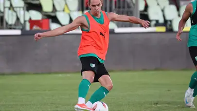 Bonservisi Galatasaray'da olan Taylan Antalyalı ile anlaşma sağlandı