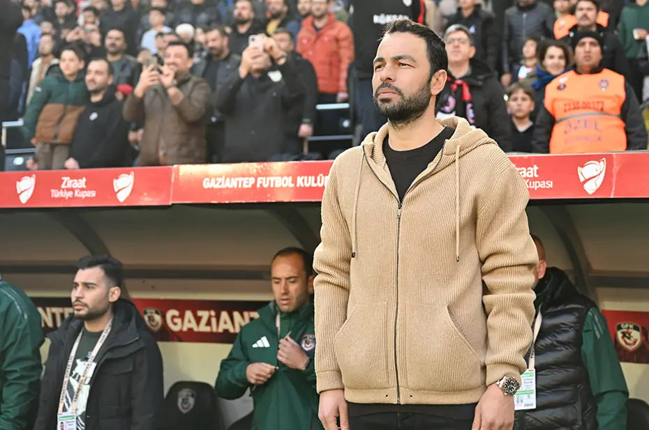 Süper Lig ekibinde Selçuk İnan gelişmesi: Görüşmeler sürüyor - 3