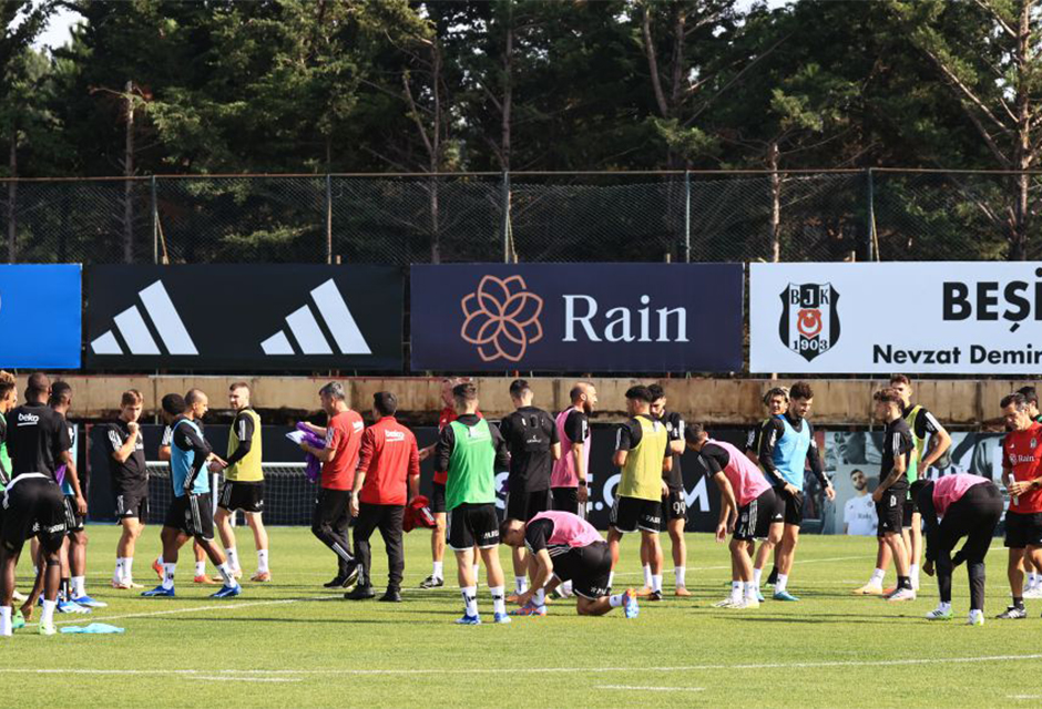 Beşiktaş, Antalyaspor maçının hazırlıklarını sürdürdü