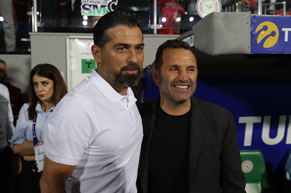 "Kadro kurarken baskı yaşıyor" | Spor yazarları Galatasaray için ne dedi?