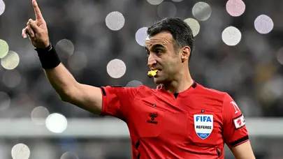 Trabzonspor-Galatasaray maçında penaltı itirazları: VAR'da izlendi, Riva'dan görüntü geldi