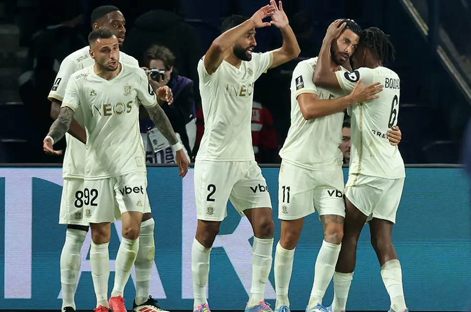 PSG'nin namağlup serisini Nice bitirdi: Ndayishimiye gol attı - 3 PSG'nin namağlup serisini Nice bitirdi: Ndayishimiye gol attı - 3