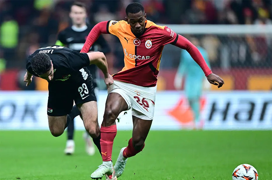 Galatasaray'da şok ayrılık: Daha yeni 3.5 yıllık sözleşme imzalamıştı - 1