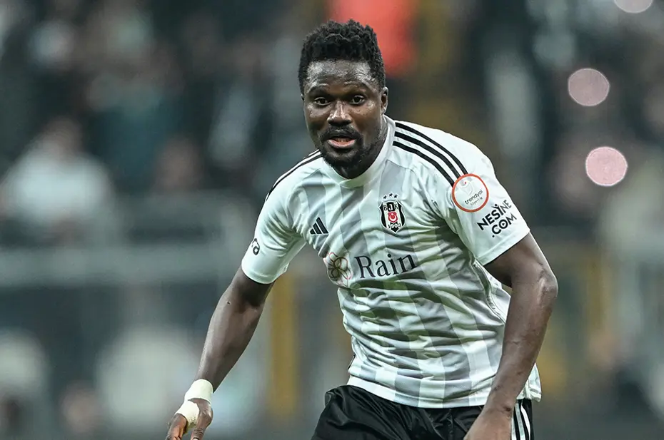 Beşiktaş'ta bileti kesilen 4 futbolcunun yeni takımları şekilleniyor - 3 Beşiktaş'ta bileti kesilen 4 futbolcunun yeni takımları şekilleniyor - 3