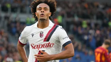 Manchester United forvet transferini bitiriyor