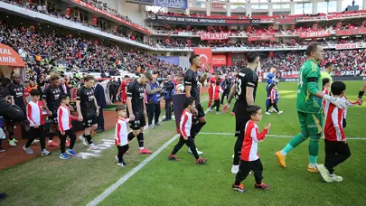 Beşiktaş'ta Antalyaspor maçında 2 sakatlık birden