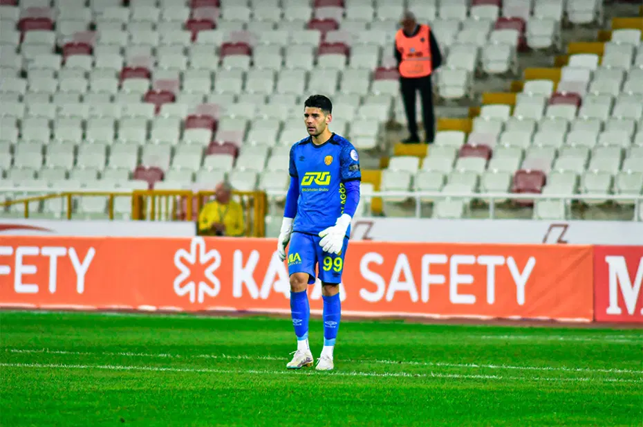 Trendyol Süper Lig'de ara transferde atılan tüm imzalar - 27