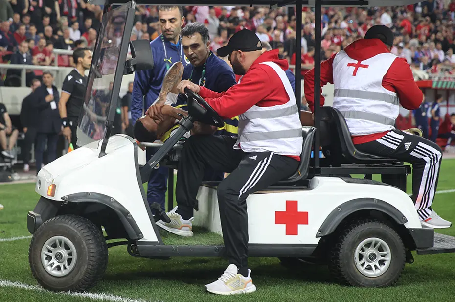 Fenerbahçe'de 30 milyon euroluk plan altüst oldu - 4