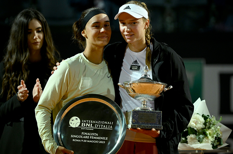 Finalde büyük talihsizlik; şampiyon Elena Rybakina