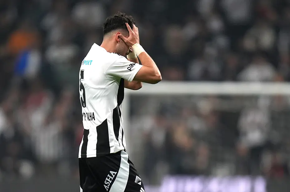 Beşiktaş'ta Solskjaer'den şaşırtıcı Chamberlain denemesi - 2