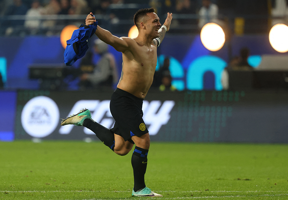 Inter son dakikada Süper Kupa'ya uzandı