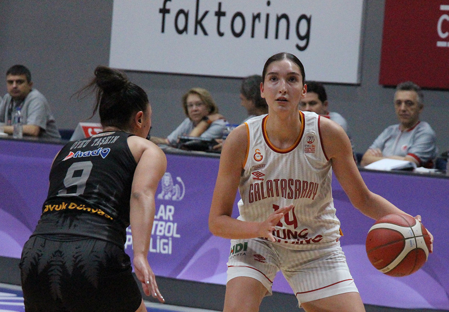 Galatasaray sahasında 66 sayı farkla kazandı