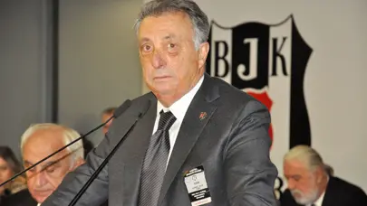 Ahmet Nur Çebi sessizliğini bozdu ve eski başkana seslendi: "Beşiktaş'tan uzak dur"