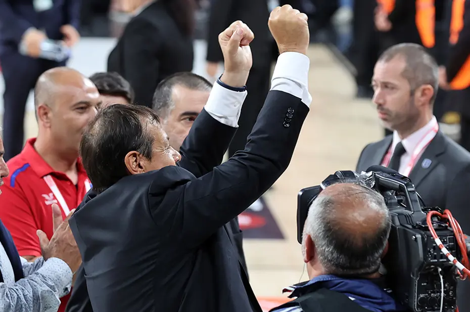 Anadolu Efes - Fenerbahçe maçının ardından ortalık karıştı - 7