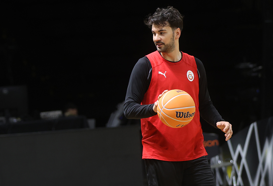 Buğrahan Tuncer: "Ülkemize kupa kazandırmak istiyoruz"