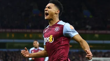 Aston Villa evinde zorlanmadan turladı