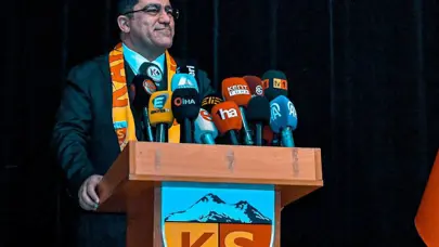 Kayserispor'da Nurettin Açıkalın yeniden başkan seçildi