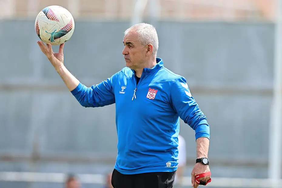 Rıza Çalımbay'dan Trabzonspor-Beşiktaş maçı sonrası Sergen Yalçın kehaneti: "Hep söylüyorum..." - 5