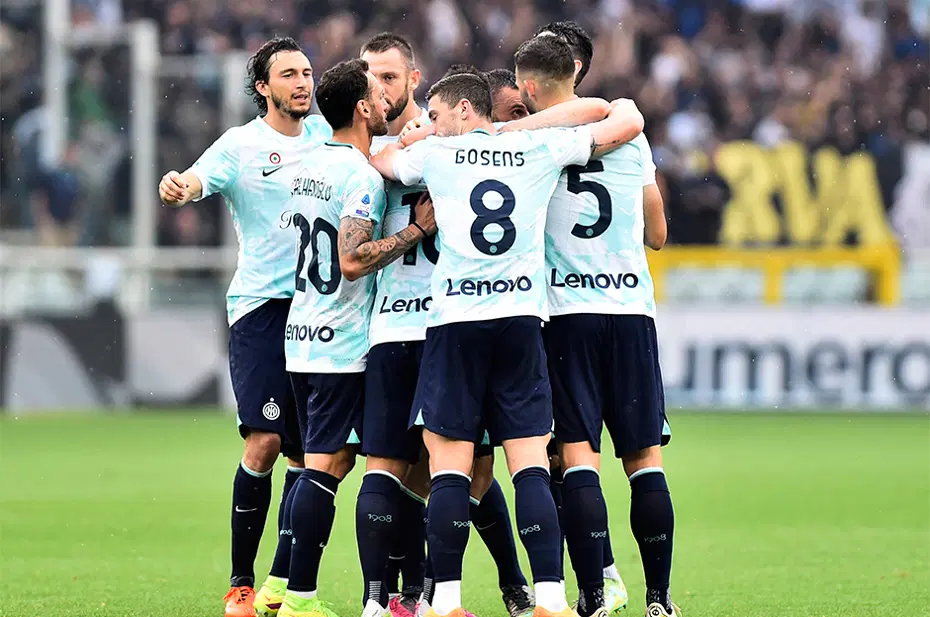 Dünyanın en değerli futbol kulüpleri belli oldu - 6