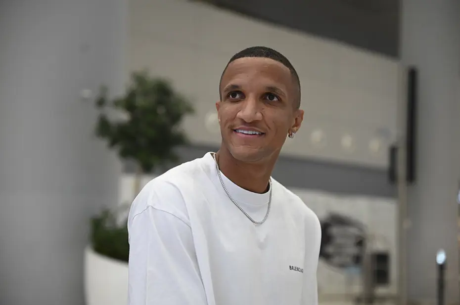 Simon Kjaer, Diego Lugano... Rodrigo Becao herkesi solladı, rekor kırdı - 7