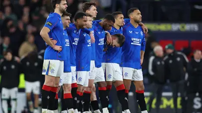 Fenerbahçe'nin rakibi Rangers'ta teknik direktör değişikliği