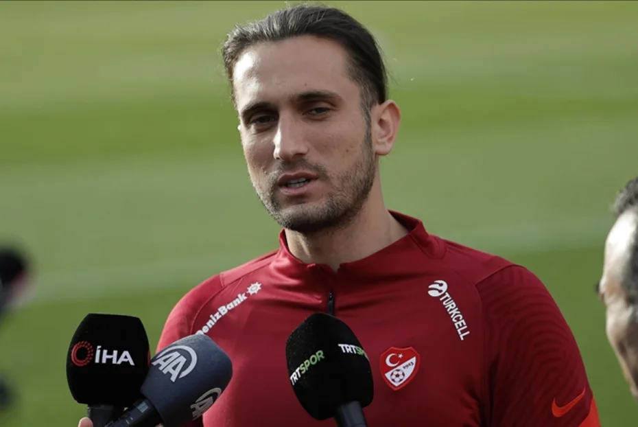 Yusuf Yazıcı için sürpriz transfer iddiası: Fransızlar açıkladı - 1