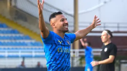 Ne yaptın sen Yasin Öztekin! Galatasaray'ın eski yıldızından rekor gol