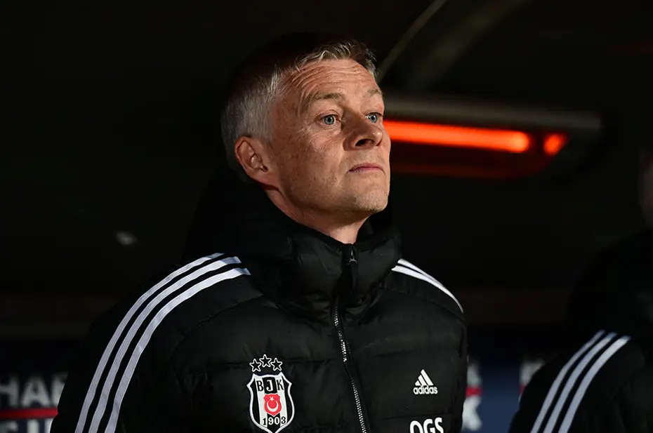 Solskjaer 3 isim saydı, Fenerbahçe derbisi öncesi kötü haberi verdi - 5