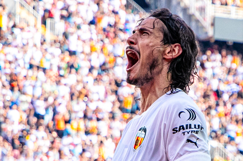 Son hedef Edinson Cavani; Trabzonspor transferi bitirememişti - 2