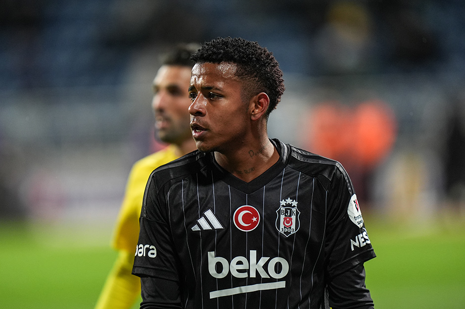 Beşiktaş'ın yeni transferi hayatının şokunu yaşadı