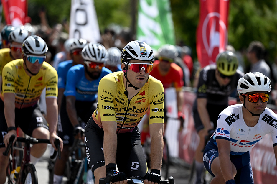 Cumhurbaşkanlığı Türkiye Bisiklet Turu'nda ilk etabın galibi belli oldu