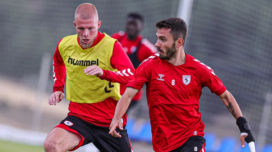 Emre Kılınç 3 yıllık imzayı resmen attı