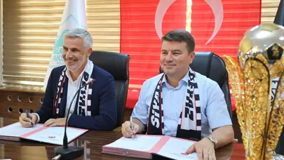 Önder Karaveli, 68 Aksaray Belediyespor'a imza attı