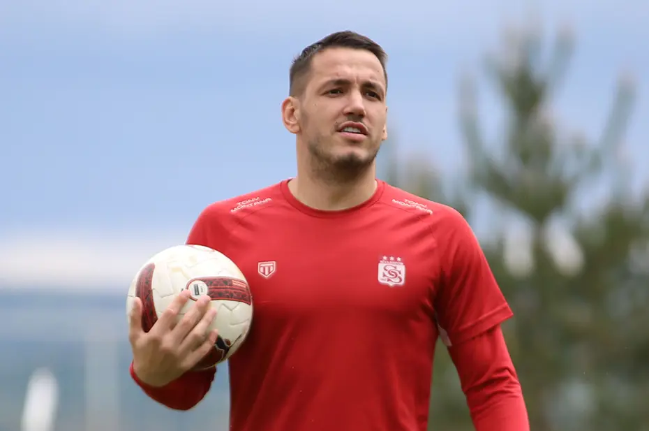 Süper Lig ekibinin golcüsü Trabzonspor'a önerildi: Transfer planı belli oldu - 8