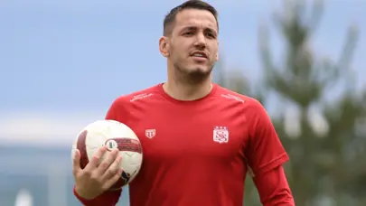 Sivasspor'da Rey Manaj, Kasımpaşa maçında yok