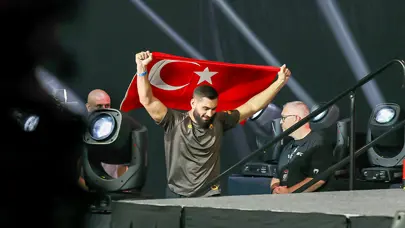 İbo Aslan'dan UFC'de destansı galibiyet: Daha 50 saniye dolmamıştı ki...