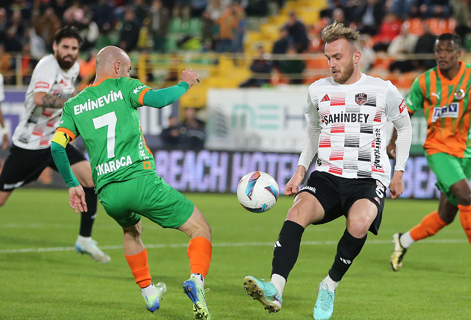 Selçuk İnan'ın ardından Gaziantep FK'da bir ayrılık daha