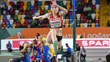 Tuğba Danışmaz'dan 3 adım atlamada altın madalya