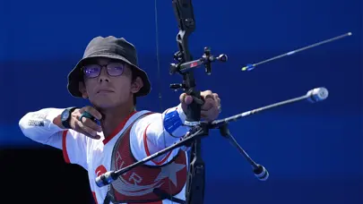 Mete Gazoz'dan ABD'de gümüş madalya