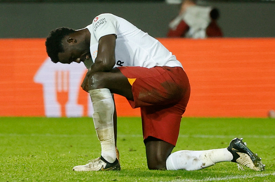 Davinson Sanchez'den kötü haber: Galatasaray Kolombiya'ya bildirdi