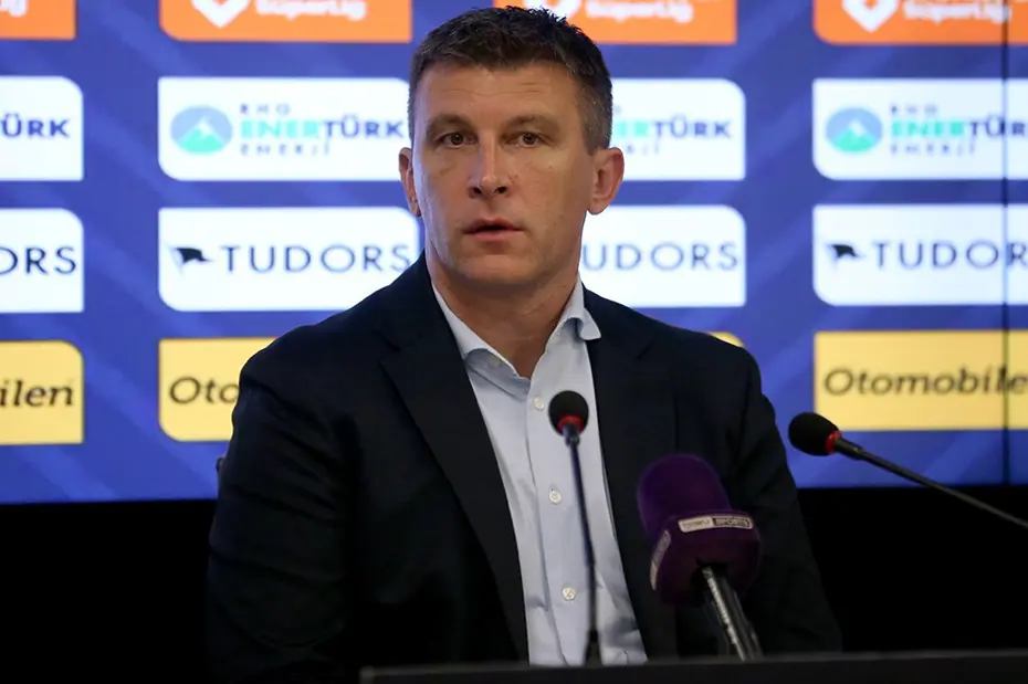 RESMİ: Markus Gisdol Süper Lig'e döndü - 2