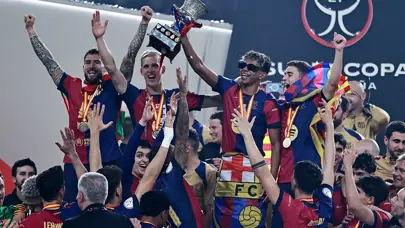 Uzun yıllar unutulmayacak maç: Barcelona ezeli rakibini 5 golle yenerek kupaya uzandı