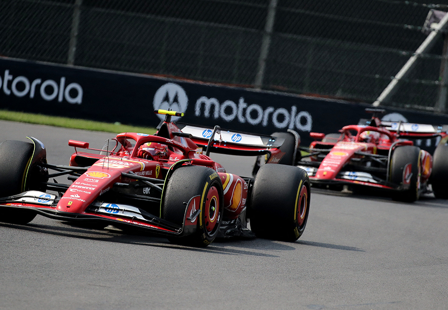 Formula 1 Meksika GP'de zirve Carlos Sainz'ın