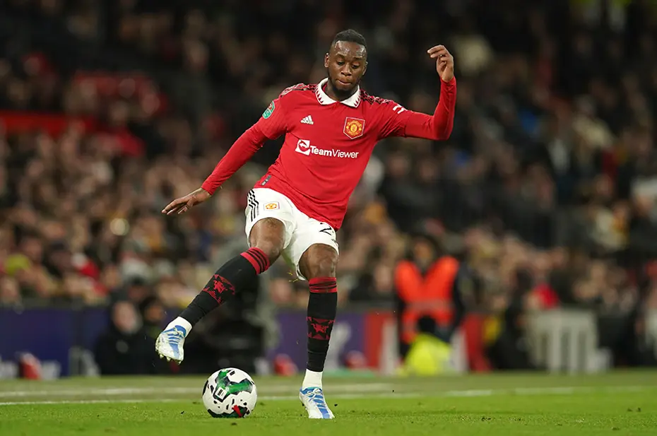 Aaron Wan-Bissaka'nın bonservisi belli oldu: Galatasaray'ın öncelikli transfer hedefi - 6 Aaron Wan-Bissaka'nın bonservisi belli oldu: Galatasaray'ın öncelikli transfer hedefi - 6