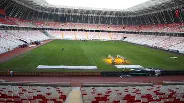 Sivasspor, stat isim sponsorluğunda sözleşmeyi imzaladı