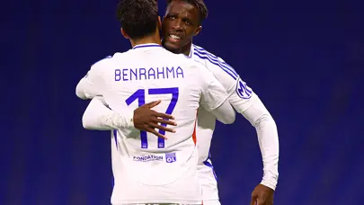 Lyon'dan şok Zaha kararı