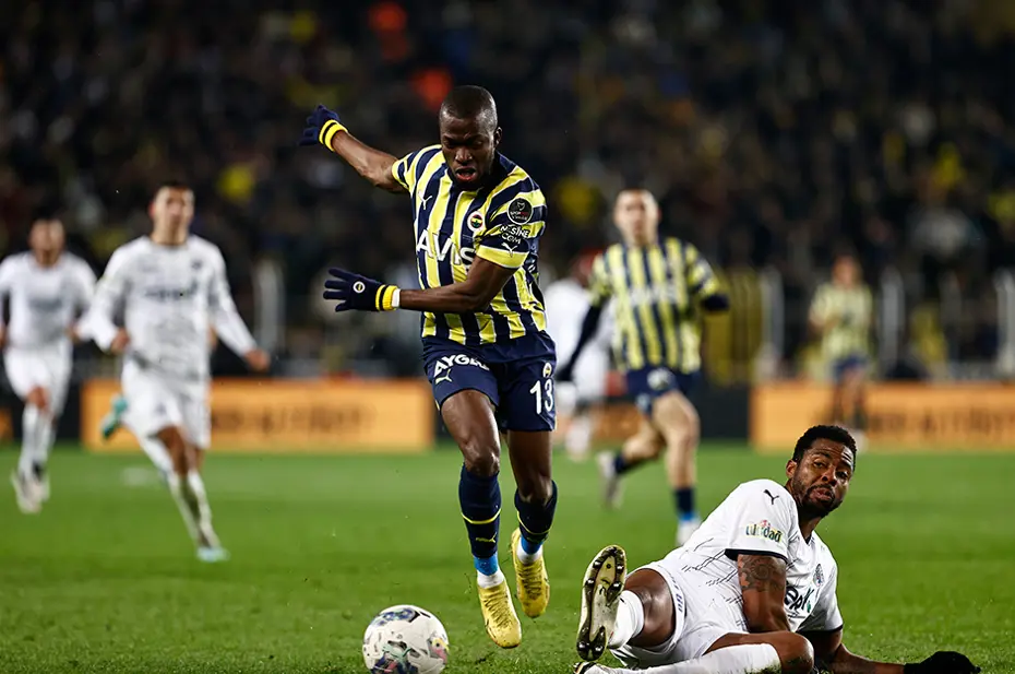 Fenerbahçe'den Enner Valencia'ya yeni sözleşme teklifi - 3