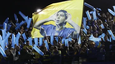 Juan Roman Riquelme rekor oyla başkan seçildi