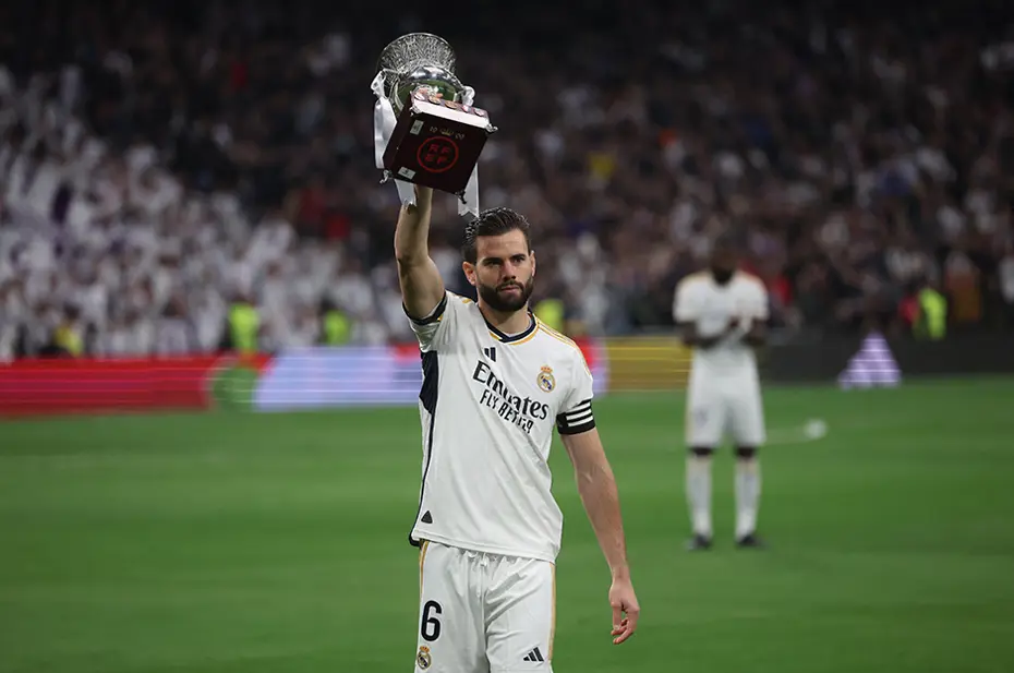 Yeni sezonun ilk büyük transferi Nacho Fernandez oluyor - 3 Yeni sezonun ilk büyük transferi Nacho Fernandez oluyor - 3