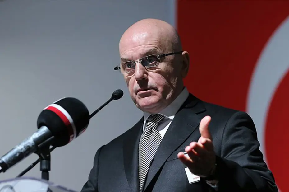 Beşiktaş'ta olaylı divan kurulu sonrası istifa açıklaması: "Beni 3 kez tehdit etti" - 5